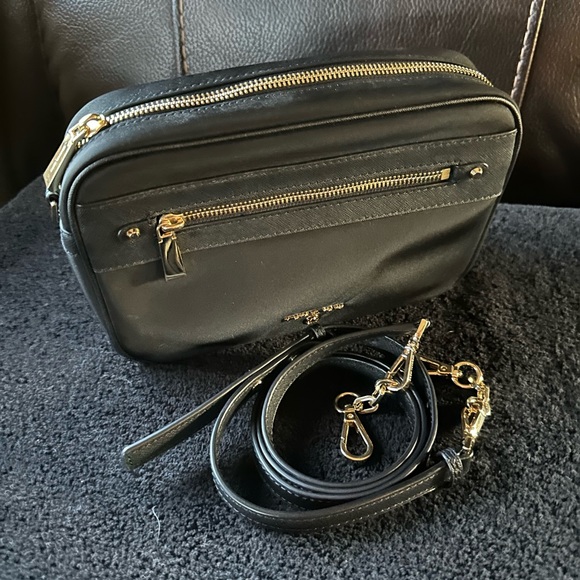 Michael Kors Bags Michael Kors Crossbody Camera Bag Black Nylon Poshmark